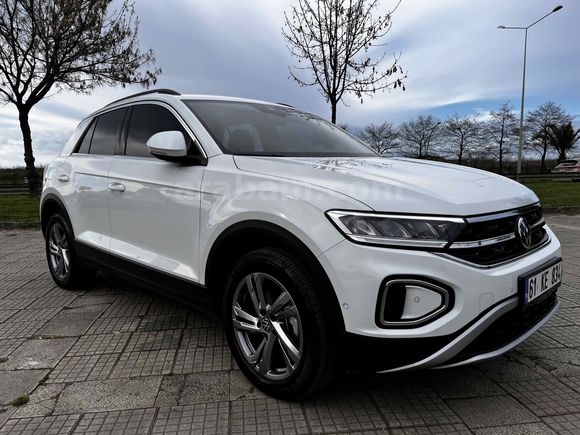 Sahibinden Volkswagen T-Roc 1.5 TSI Life 2025 Model 