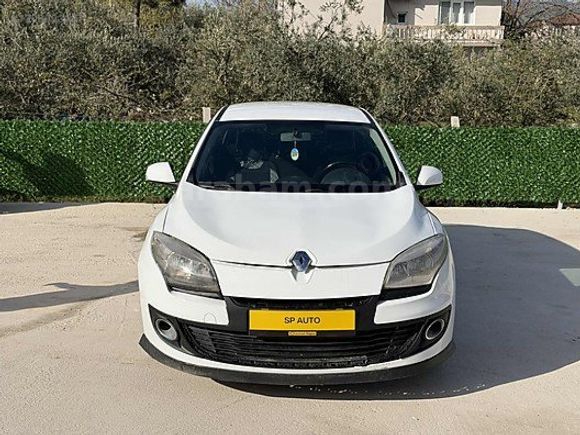 SP AUTO'dan TR NİN EN UYGUN MEGANI 1.5DCİ