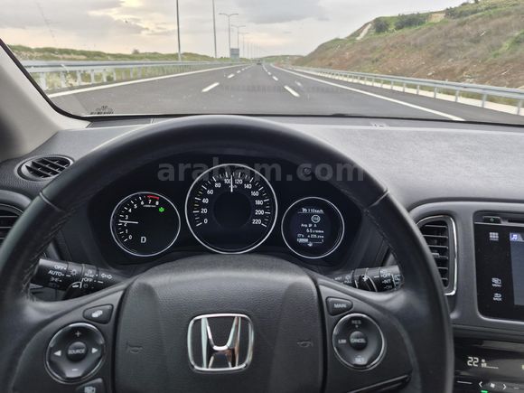 Sahibinden Honda HR-V 1.5 i-VTEC Executive 2016 Model Ankara
