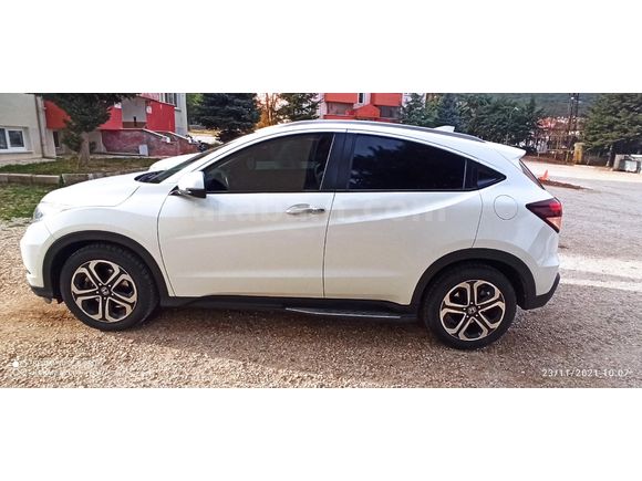 Sahibinden Honda HR-V 1.5 i-VTEC Executive 2016 Model Ankara
