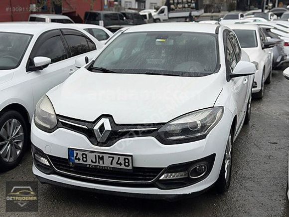 ÖZTAŞDEMİR'DEN 250PEŞİNAT 24AY SENET 2'69 2015 RENAULT MEGANE
