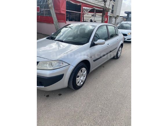 Sahibinden Renault Megane 1.5 dCi Authentique 2007 Model  209.000 km Gri