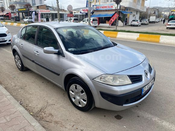 Sahibinden Renault Megane 1.5 dCi Authentique 2007 Model  209.000 km Gri