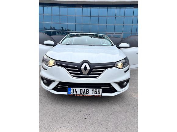 Sahibinden Renault Megane 1.5 Blue DCI Touch 2020 Model
