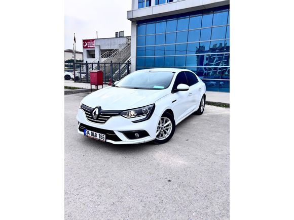 Sahibinden Renault Megane 1.5 Blue DCI Touch 2020 Model