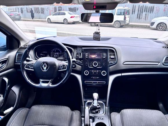 Sahibinden Renault Megane 1.5 Blue DCI Touch 2020 Model