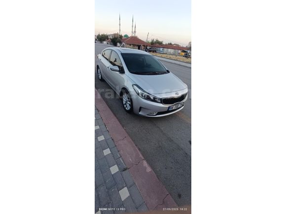 Sahibinden Kia Cerato 1.6 CRDi Concept Plus 2016 Model
