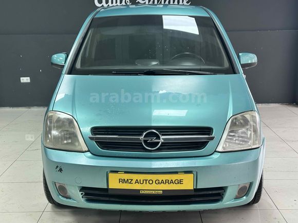 RMZ AUTO GARAGE'DAN: AİLE KONFORUNDA 2004 OPEL MERIVA 1.6 ENJOY
