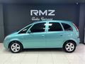 RMZ AUTO GARAGE'DAN: AİLE KONFORUNDA 2004 OPEL MERIVA 1.6 ENJOY