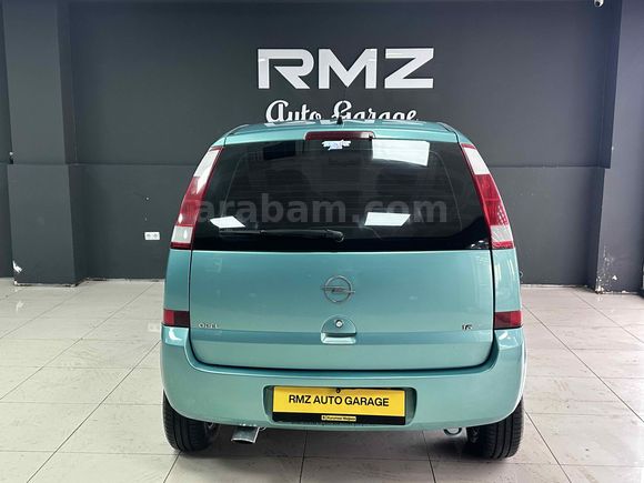 RMZ AUTO GARAGE'DAN: AİLE KONFORUNDA 2004 OPEL MERIVA 1.6 ENJOY