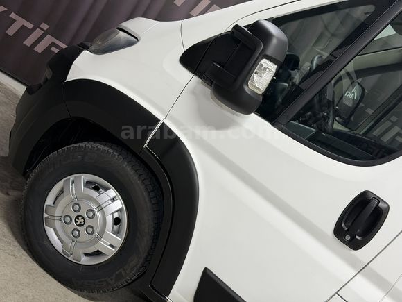 AKTİF den 2015 PEUGEOT BOXER 2.2 HDI 15m3 120HP PANELVAN BAKIMLI