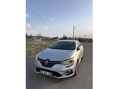 Sahibinden Renault Megane 1.3 TCe Icon 2023 Model  25.000 km Gri (titanyum)