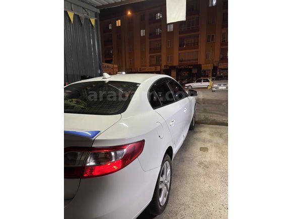 Sahibinden Renault Fluence 1.5 dCi Touch 2015 Model 