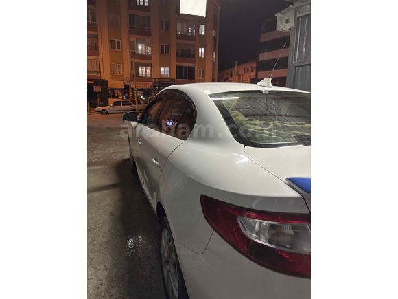 Sahibinden Renault Fluence 1.5 dCi Touch 2015 Model 