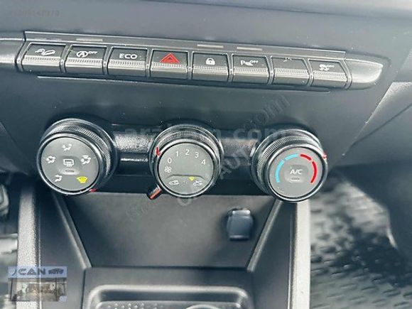 HATASIZ BOYASIZ TRAMERSİZ 4X4DUSTER BAKIMLI=EKSPERTİZ GARANTİLİ=