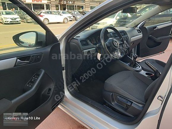 2011 VW JETTA 1,6 TDİ TRENDLİNE MASRAFSIZ