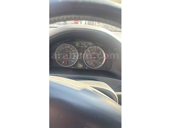 Fiyat düştü Volvo S40 1.6 D
 