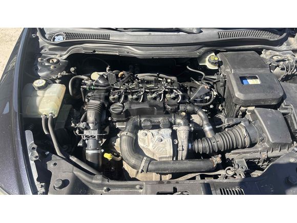Fiyat düştü Volvo S40 1.6 D
 