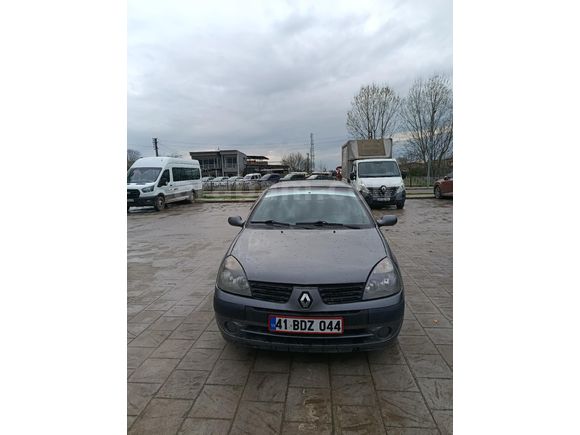 Sahibinden  164.000 km Renault Clio 1.2 Authentique 2006 Model