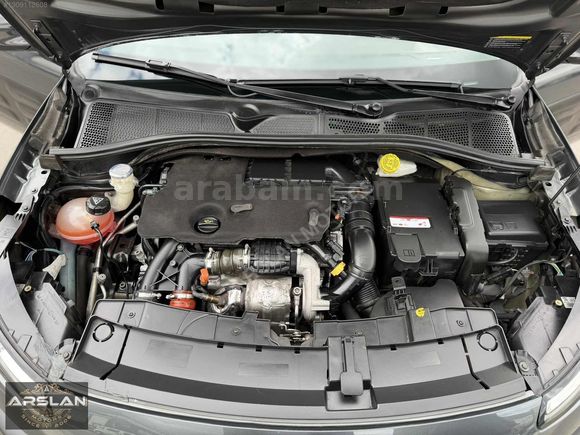 HATASIZ 2015 CİTROEN C4 CACTUS 1.6 E-HDI SHİNE CAM TAVAN