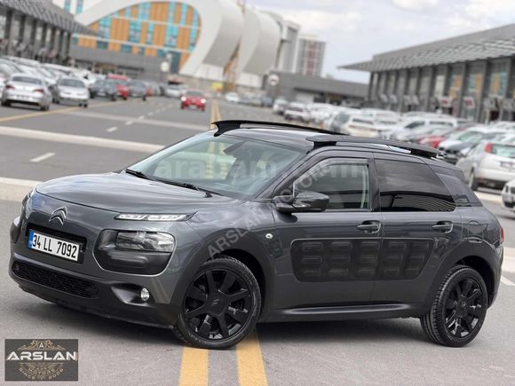 HATASIZ 2015 CİTROEN C4 CACTUS 1.6 E-HDI SHİNE CAM TAVAN