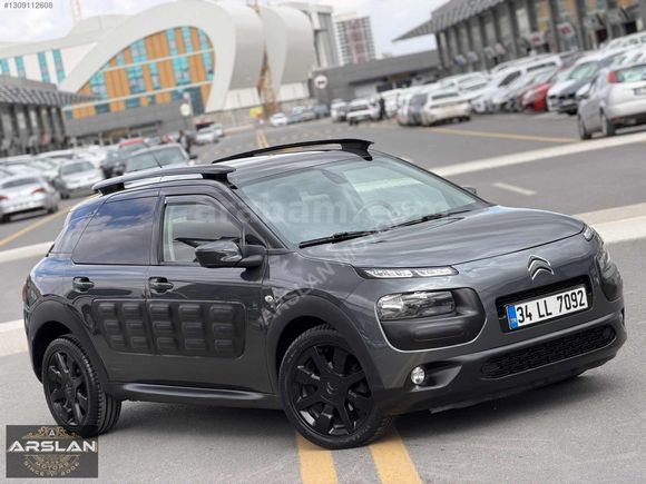 HATASIZ 2015 CİTROEN C4 CACTUS 1.6 E-HDI SHİNE CAM TAVAN