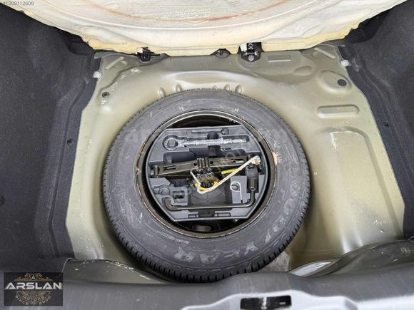 HATASIZ 2015 CİTROEN C4 CACTUS 1.6 E-HDI SHİNE CAM TAVAN
