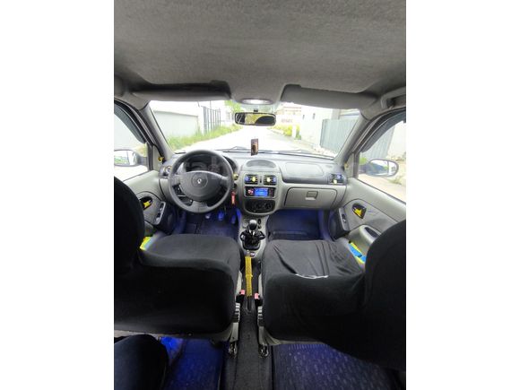 Sahibinden Renault Clio 1.4 Authentique 2003 Model