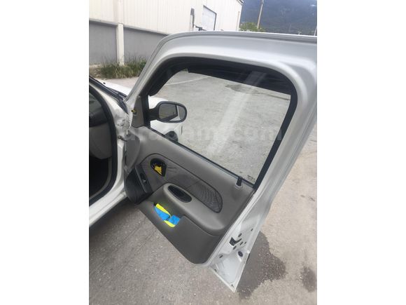 Sahibinden Renault Clio 1.4 Authentique 2003 Model