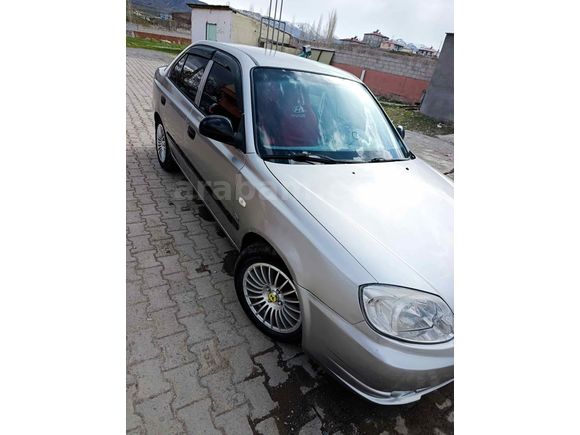 Sahibinden Hyundai Accent 1.5 CRDi Admire 2004 Model KLİMALI 