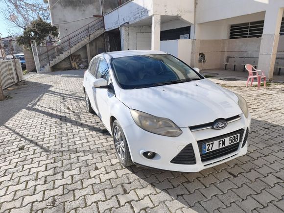 Sahibinden Ford Focus 1.6 Ti-VCT Trend X 2014 Model   Beyaz