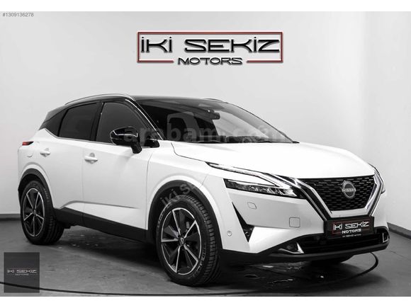 -İKİ SEKİZ- 2023 Qashqai PLAT PREMİUM 4x4 HATASIZ BOYASIZ