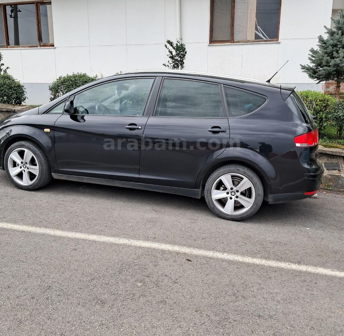 Sahibinden Seat Altea 1.6 TDI Style XL 2011 Model Trabzon 193.000 km Siyah 4
