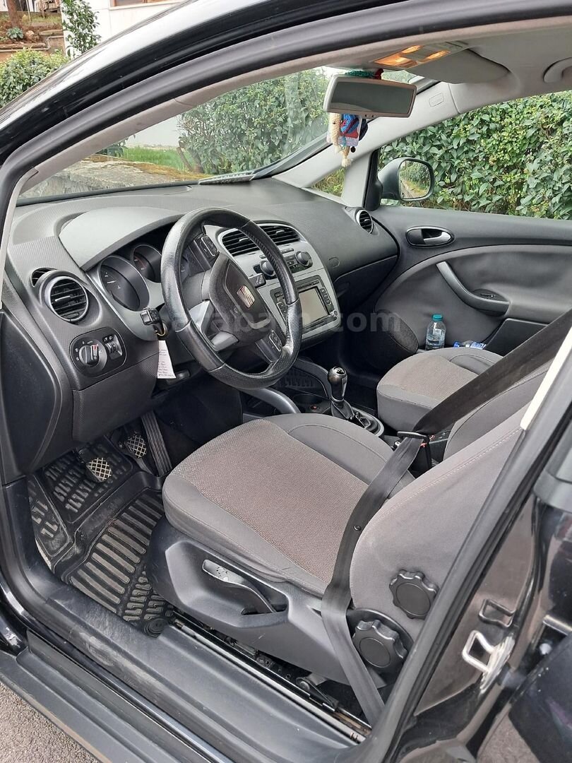 Sahibinden Seat Altea 1.6 TDI Style XL 2011 Model Trabzon 193.000 km Siyah 6