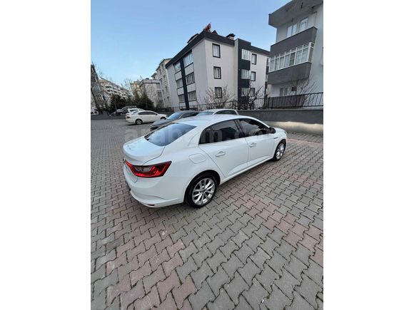 Sahibinden Renault Megane 1.5 Blue DCI Icon 2020 Model 
