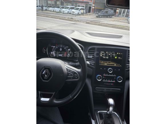 Sahibinden Renault Megane 1.5 Blue DCI Icon 2020 Model 