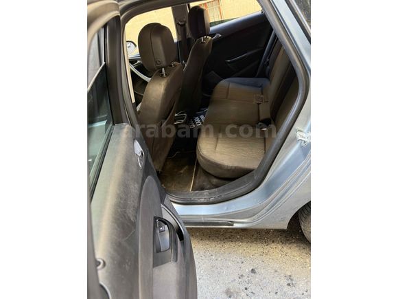 Sahibinden Opel Astra 1.3 CDTI Edition 2013 Model İstanbul 139.000 km Gri (metalik)