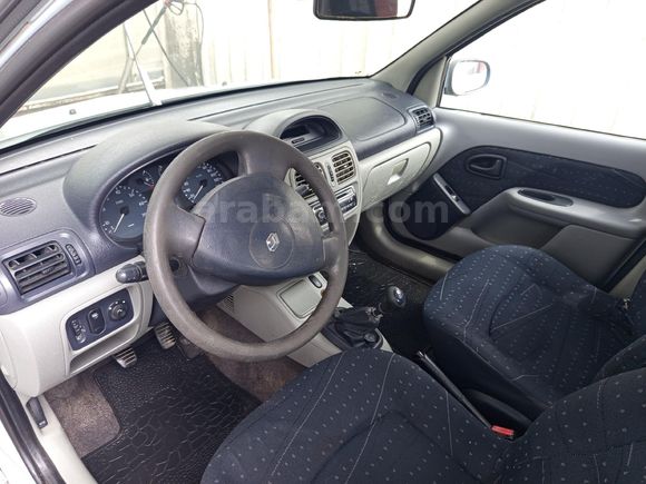 Sahibinden Renault Clio 1.5 dCi Expression 2003 Model
