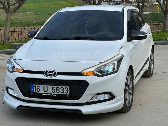 Sahibinden Hyundai i20 1.4 CRDi Style 2016 Model 