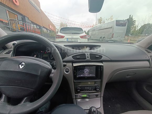 Sahibinden Renault Laguna 2.0 Privilege 2004 Model 