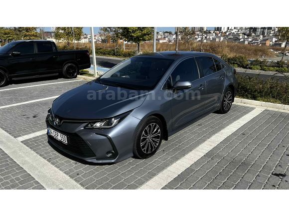 Corolla 1.6 BOYASIZ-DEĞİŞENSİZ İLK SAHİBİNDEN 70Bin KM