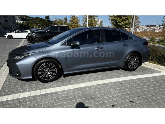 Corolla 1.6 BOYASIZ-DEĞİŞENSİZ İLK SAHİBİNDEN 70Bin KM