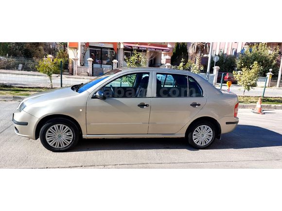 Galeriden Skoda Fabia 1.2 Ambiente 2007 Model Muğla