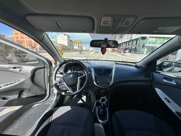 Sahibinden Hyundai Accent Blue 1.4 D-CVVT Biz 2013 Model 