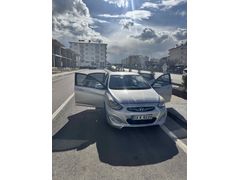 Sahibinden Hyundai Accent Blue 1.4 D-CVVT Biz 2013 Model 