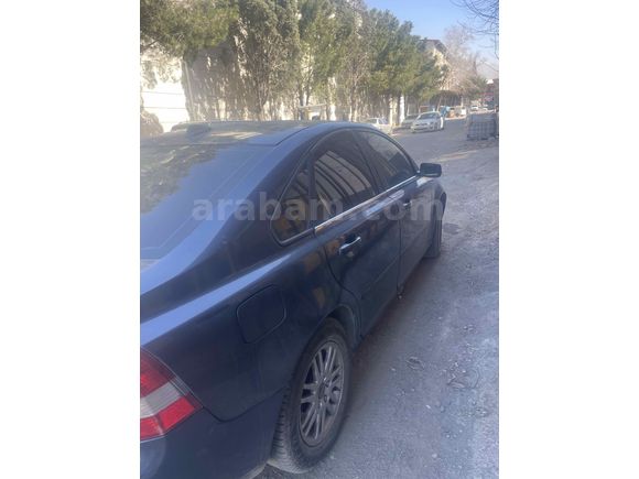 Sahibinden Volvo S40 1.6 2005 Model  347.000 km Lacivert