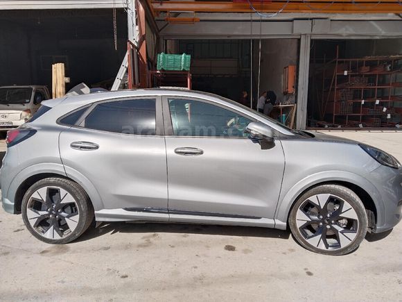 Sahibinden Ford Puma 1.0 EcoBoost ST Line 2025 Model