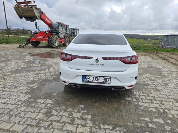 Sahibinden Renault Megane 1.3 TCe Joy 2021 Model