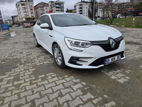 Sahibinden Renault Megane 1.3 TCe Joy 2021 Model