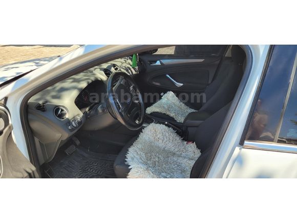 Sahibinden Ford Mondeo 2.0 TDCi Titanium 2011 Model  3490.000 km Beyaz